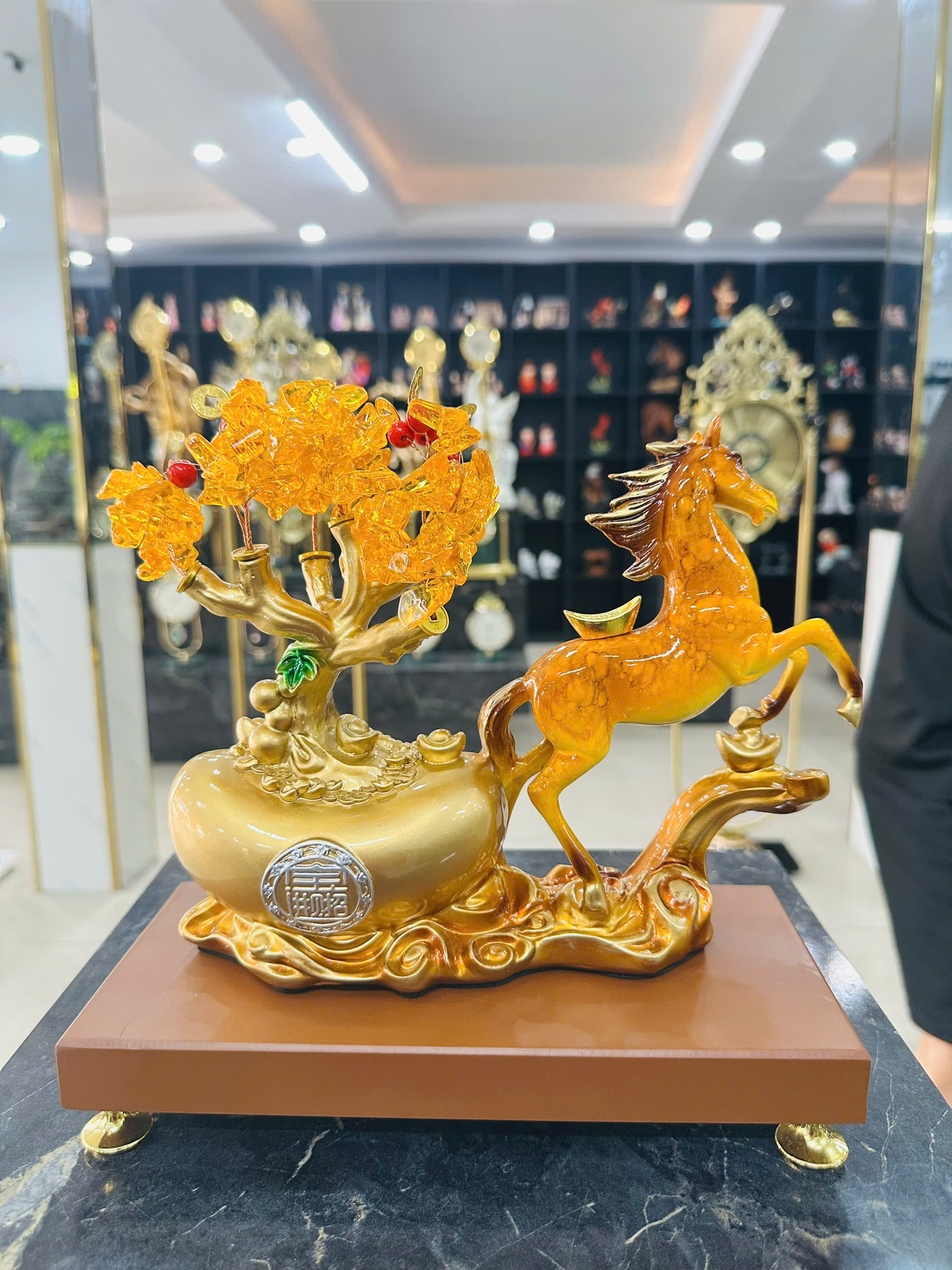 Đồ Trang Trí Tiểu Cảnh Trong Nhà Hình Con Vật Model ZH2503 – Màu Vàng Cam