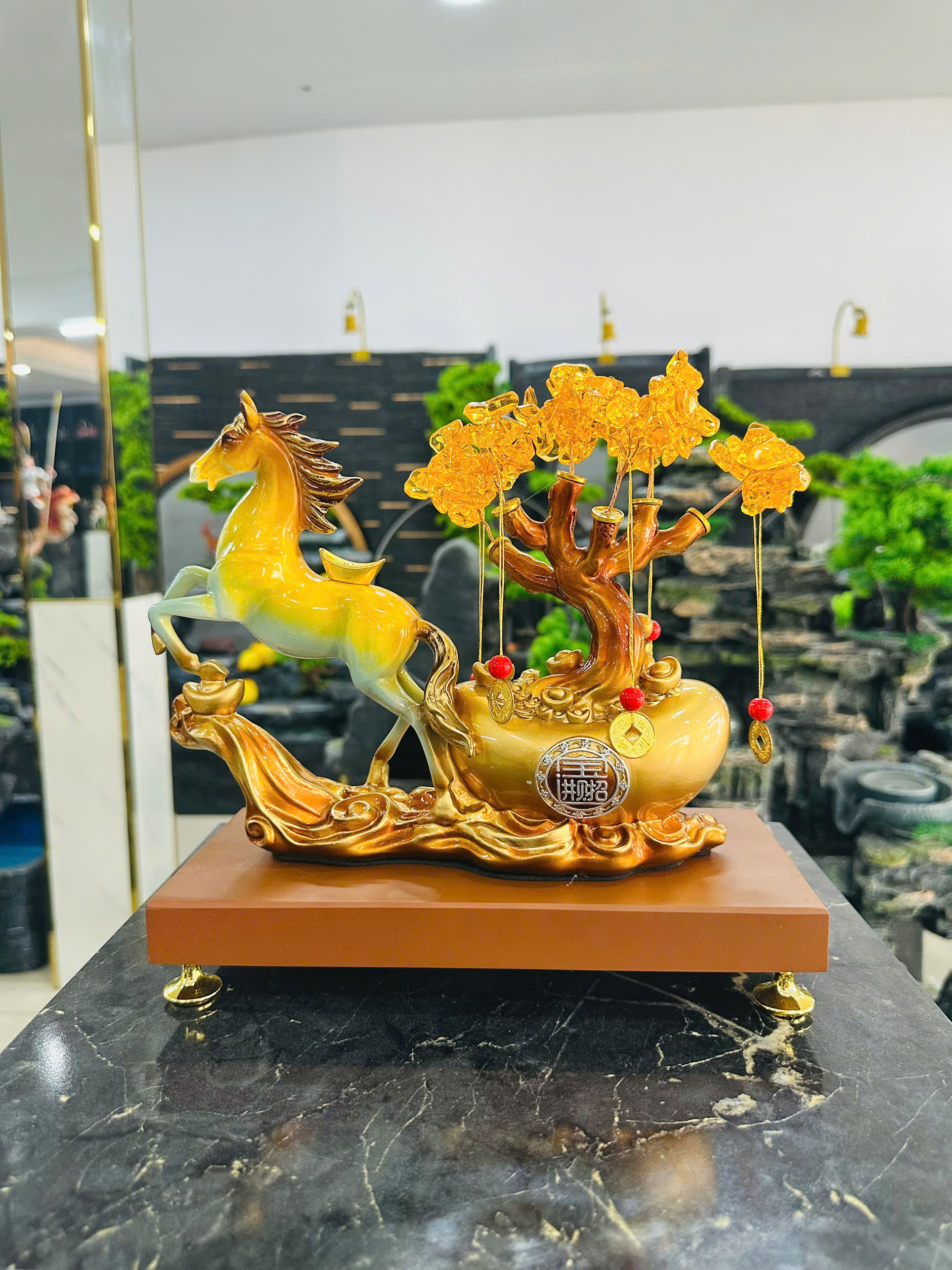 Đồ Trang Trí Tiểu Cảnh Trong Nhà Hình Con Vật Model ZH2503 – Màu Vàng Xanh