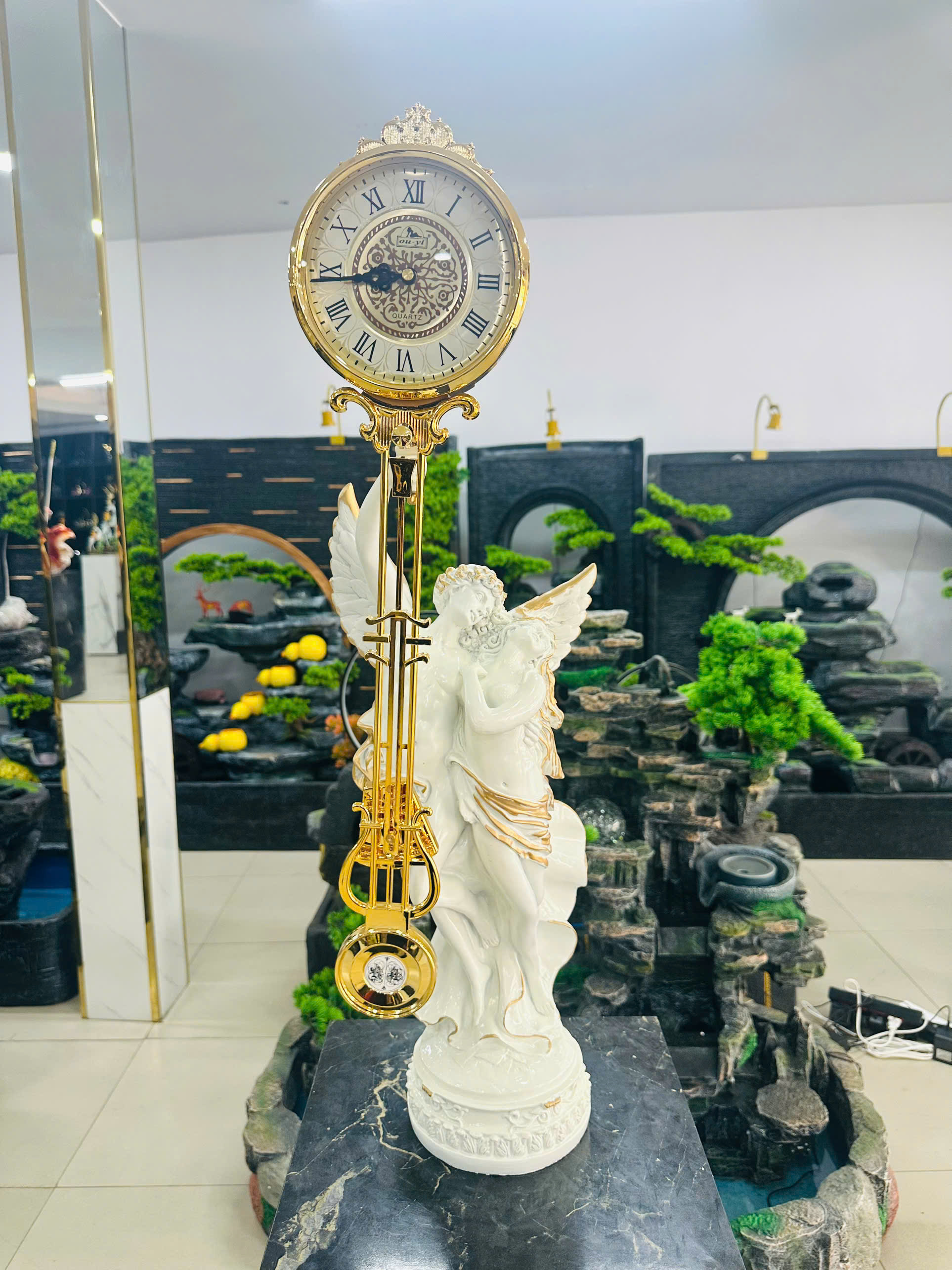 Đồng Hồ Trang Trí Để Bàn Model 109