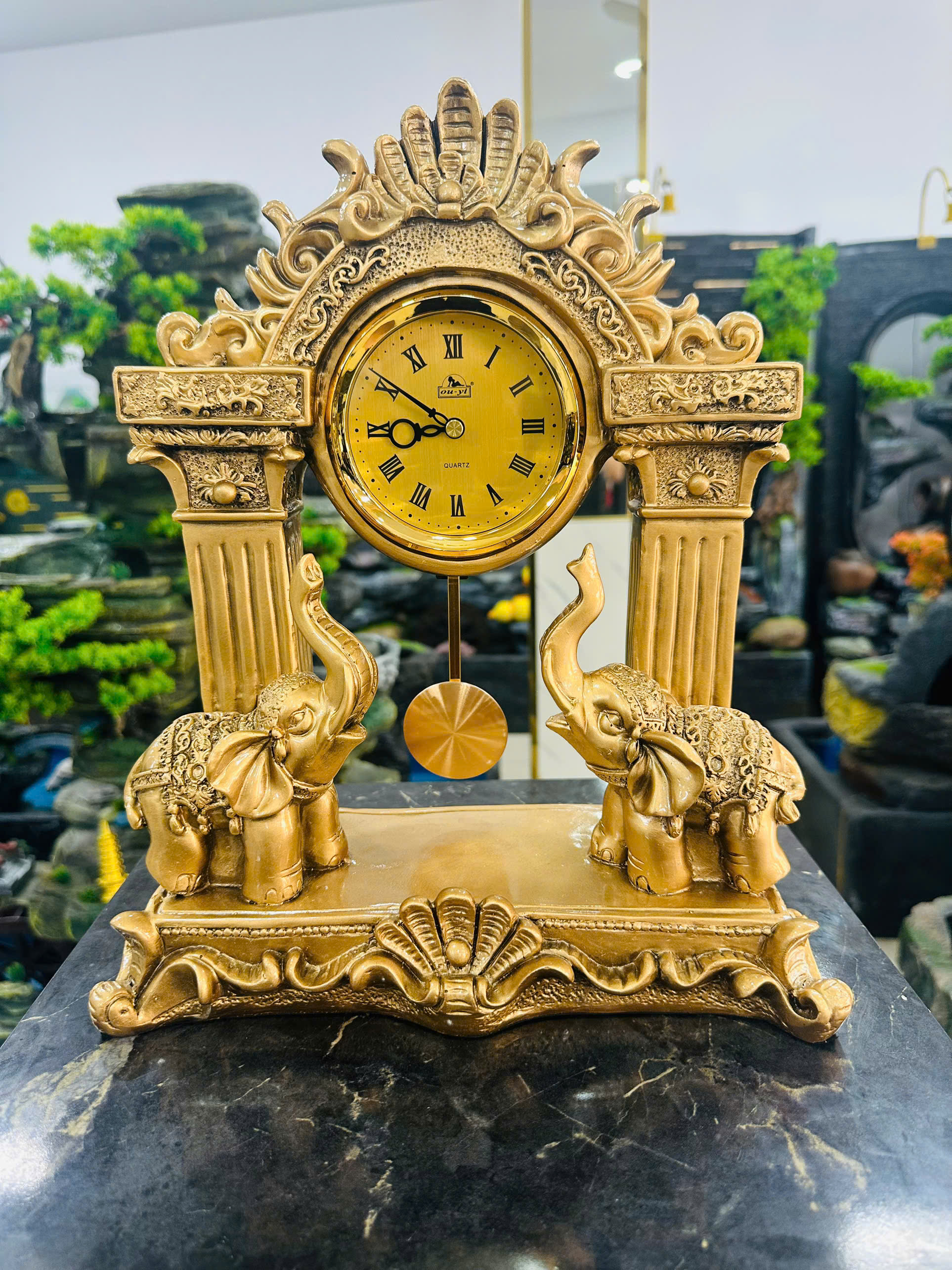 Đồng Hồ Trang Trí Để Bàn Model 2136G