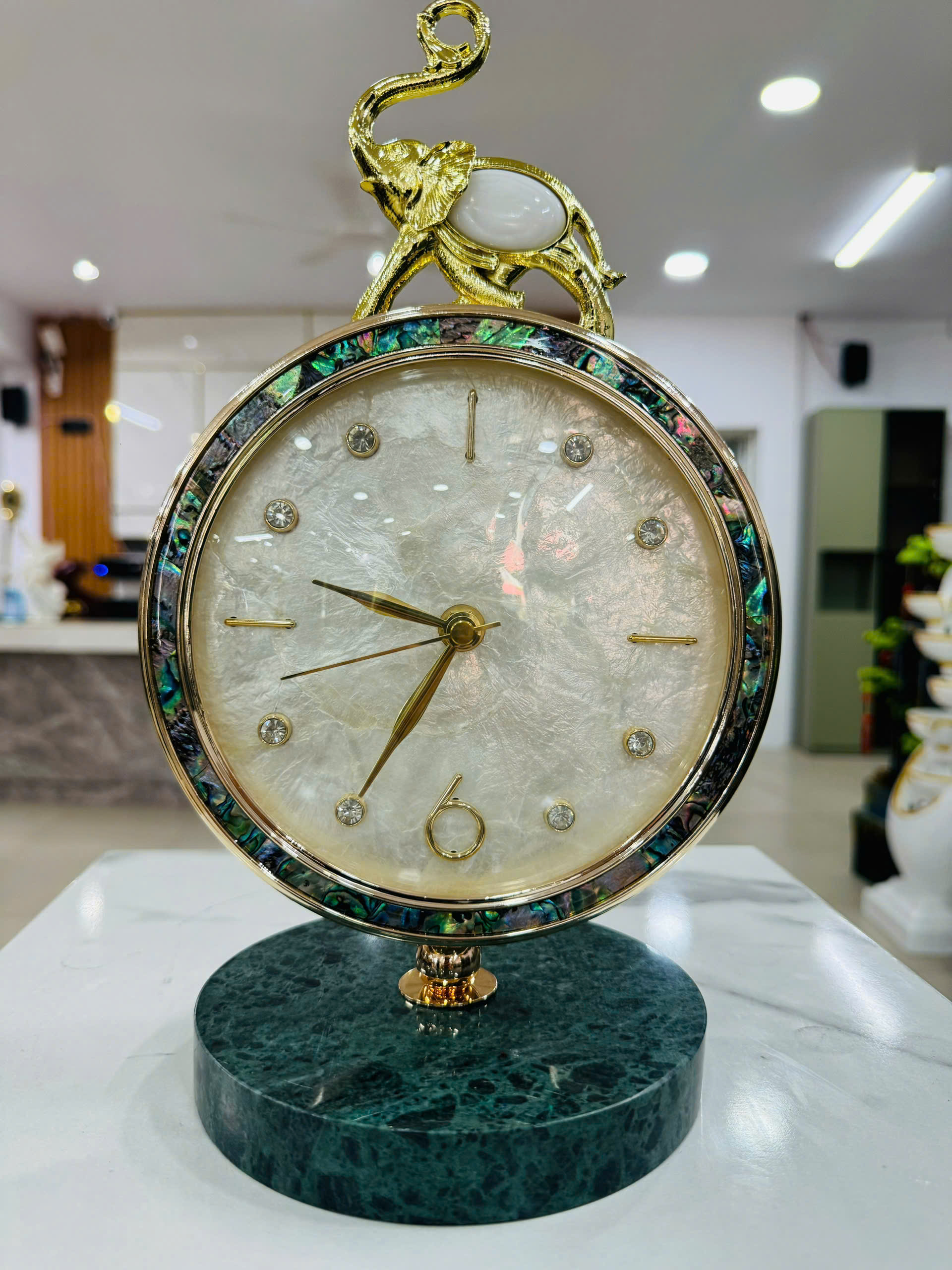 Đồng Hồ Trang Trí Để Bàn Model 602-0032