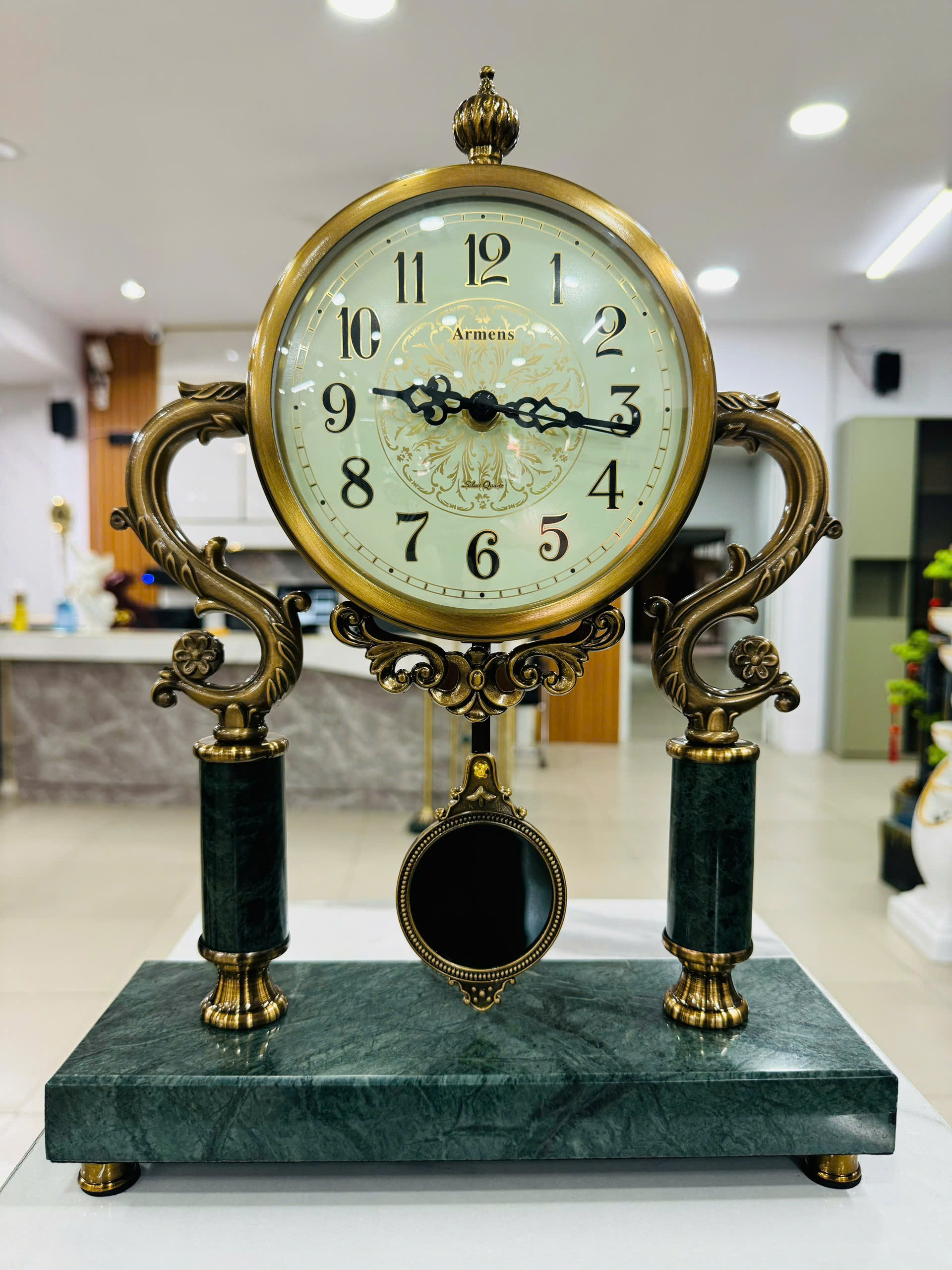 Đồng Hồ Trang Trí Để Bàn Model 6318A