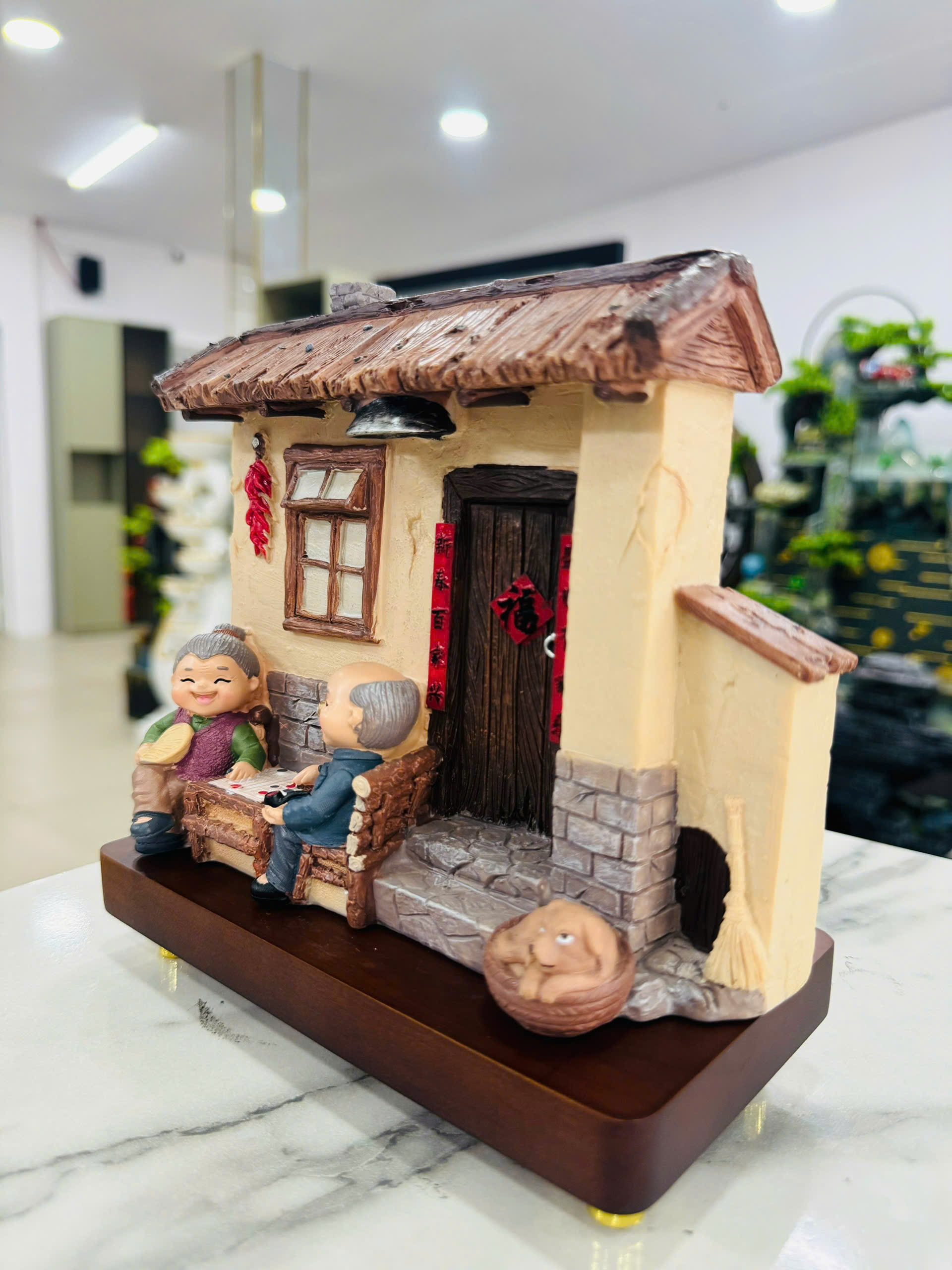 Đồ Trang Trí Tiểu Cảnh Trong Nhà Hình Con Người Model 935-11B