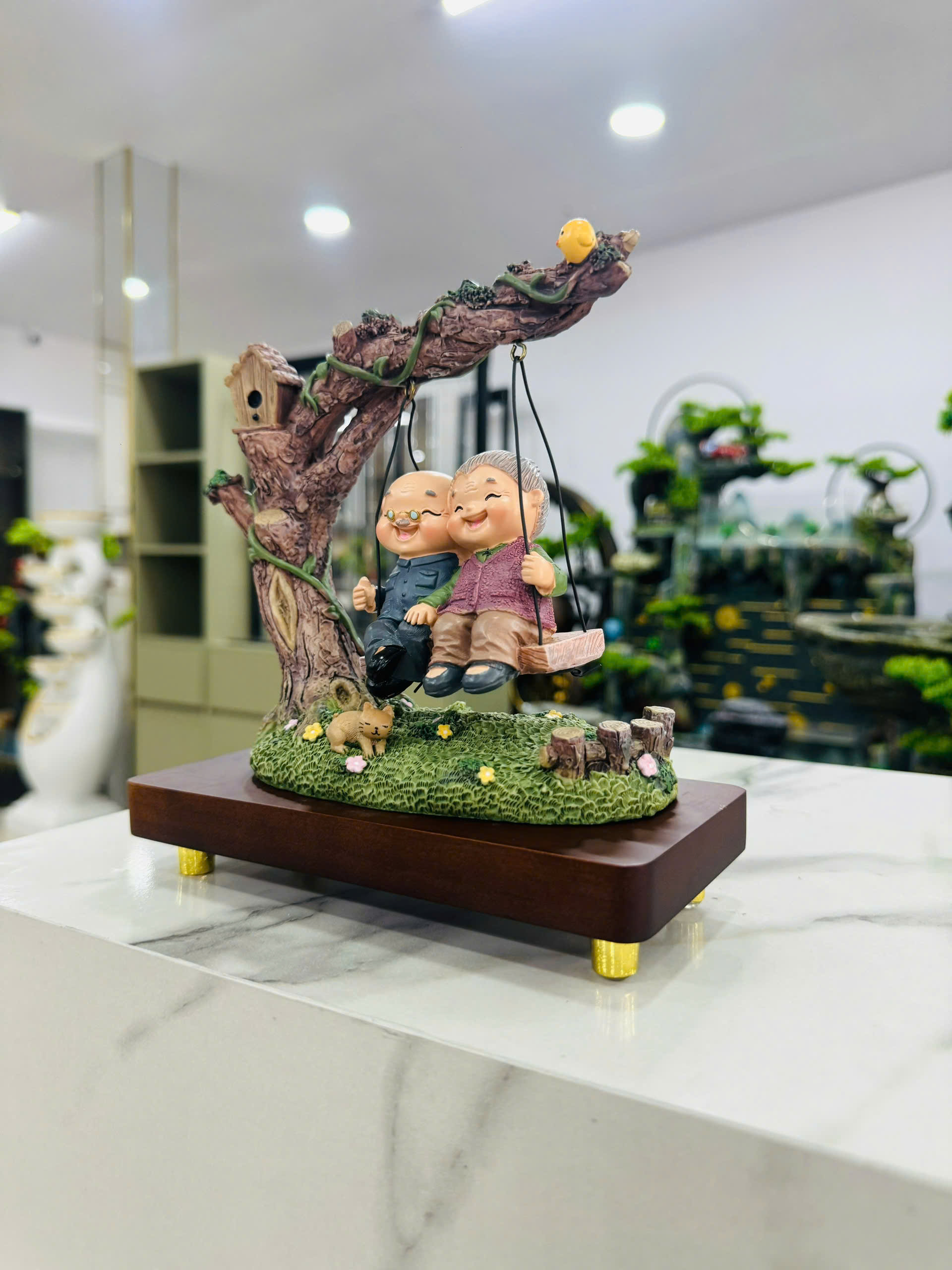 Đồ Trang Trí Tiểu Cảnh Trong Nhà Hình Con Người Model 935-10