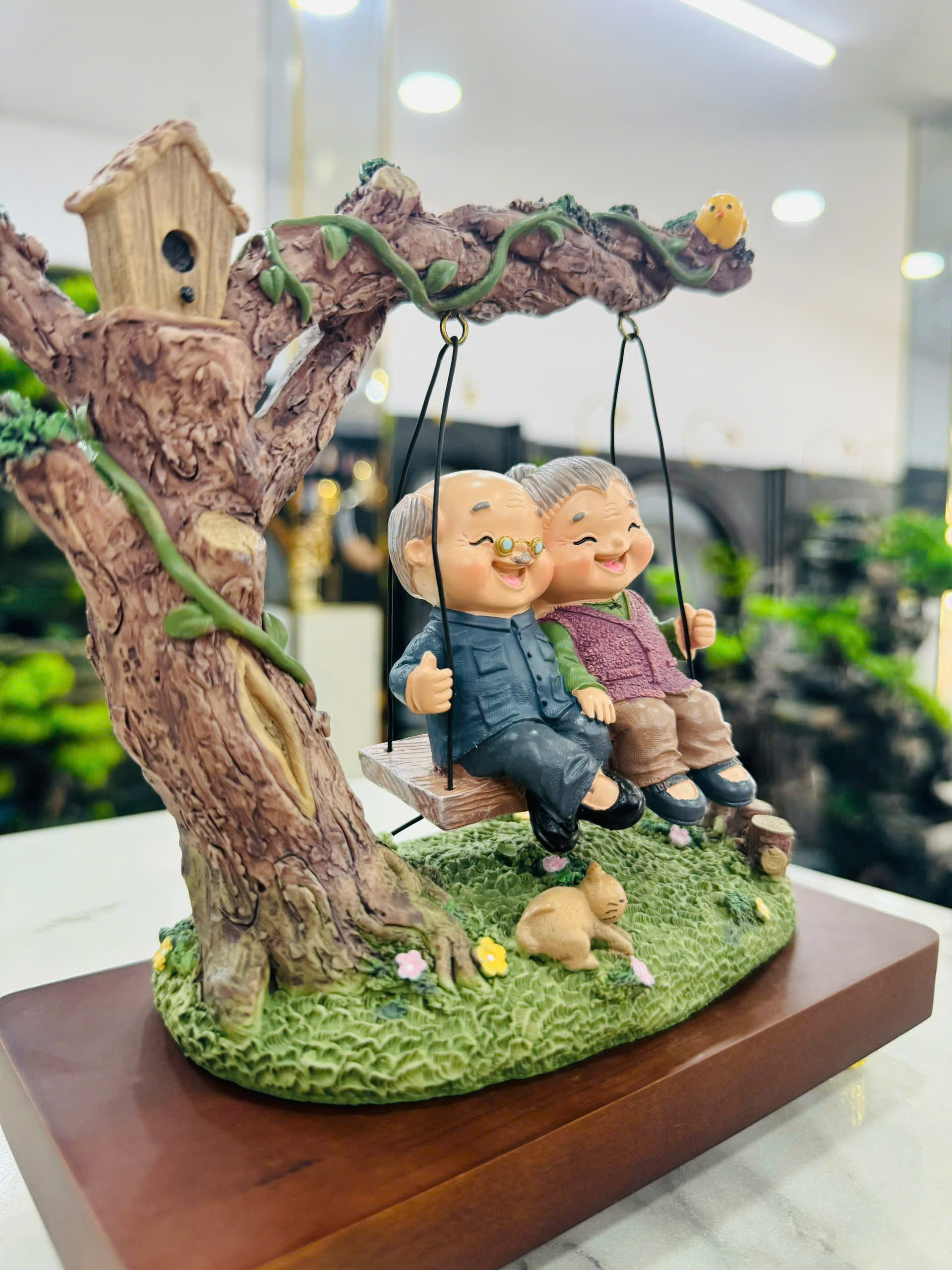 Đồ Trang Trí Tiểu Cảnh Trong Nhà Hình Con Người Model 935-10