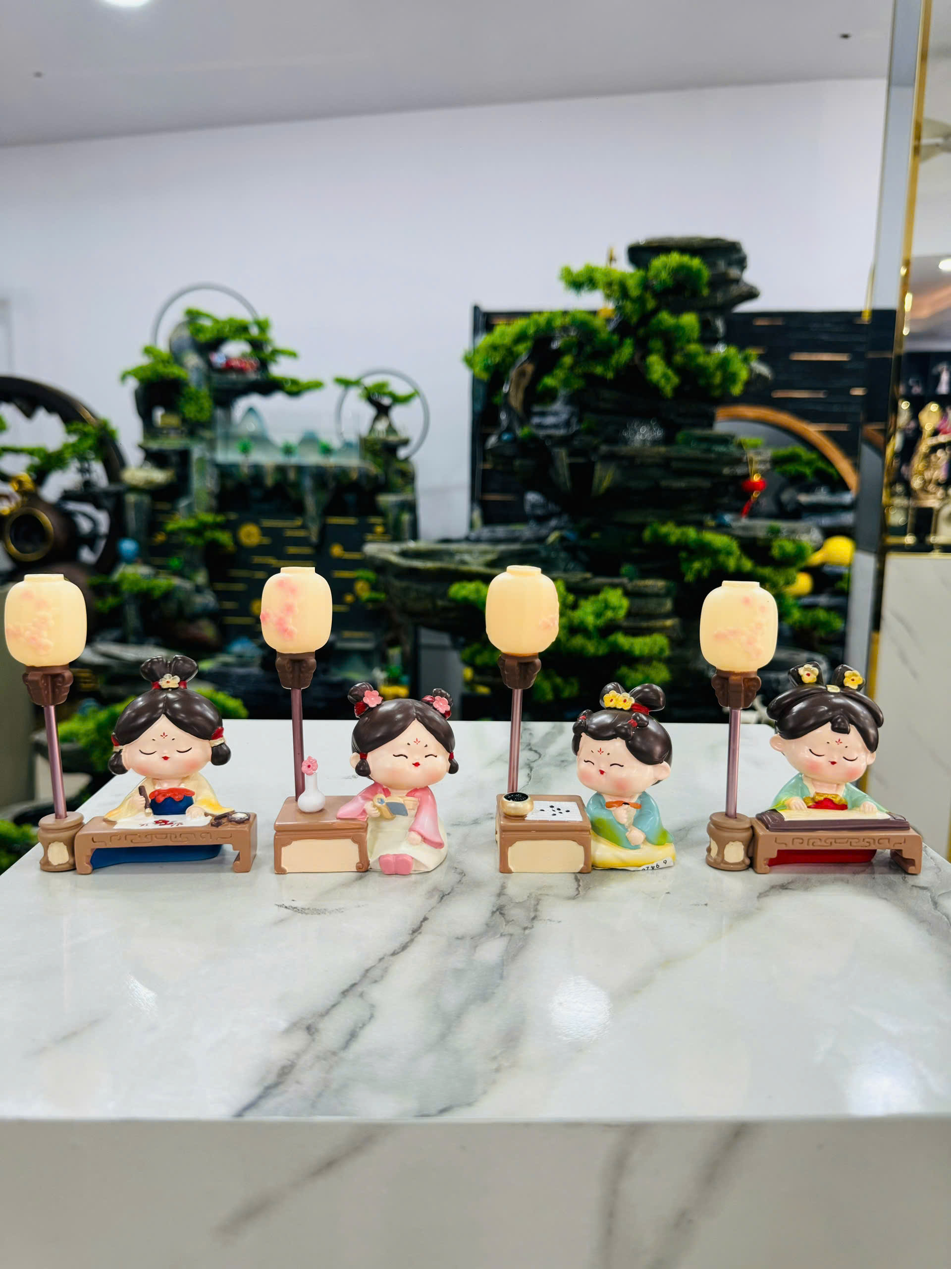 Đồ Trang Trí Tiểu Cảnh Trong Nhà Hình Con Người Model D1213-4