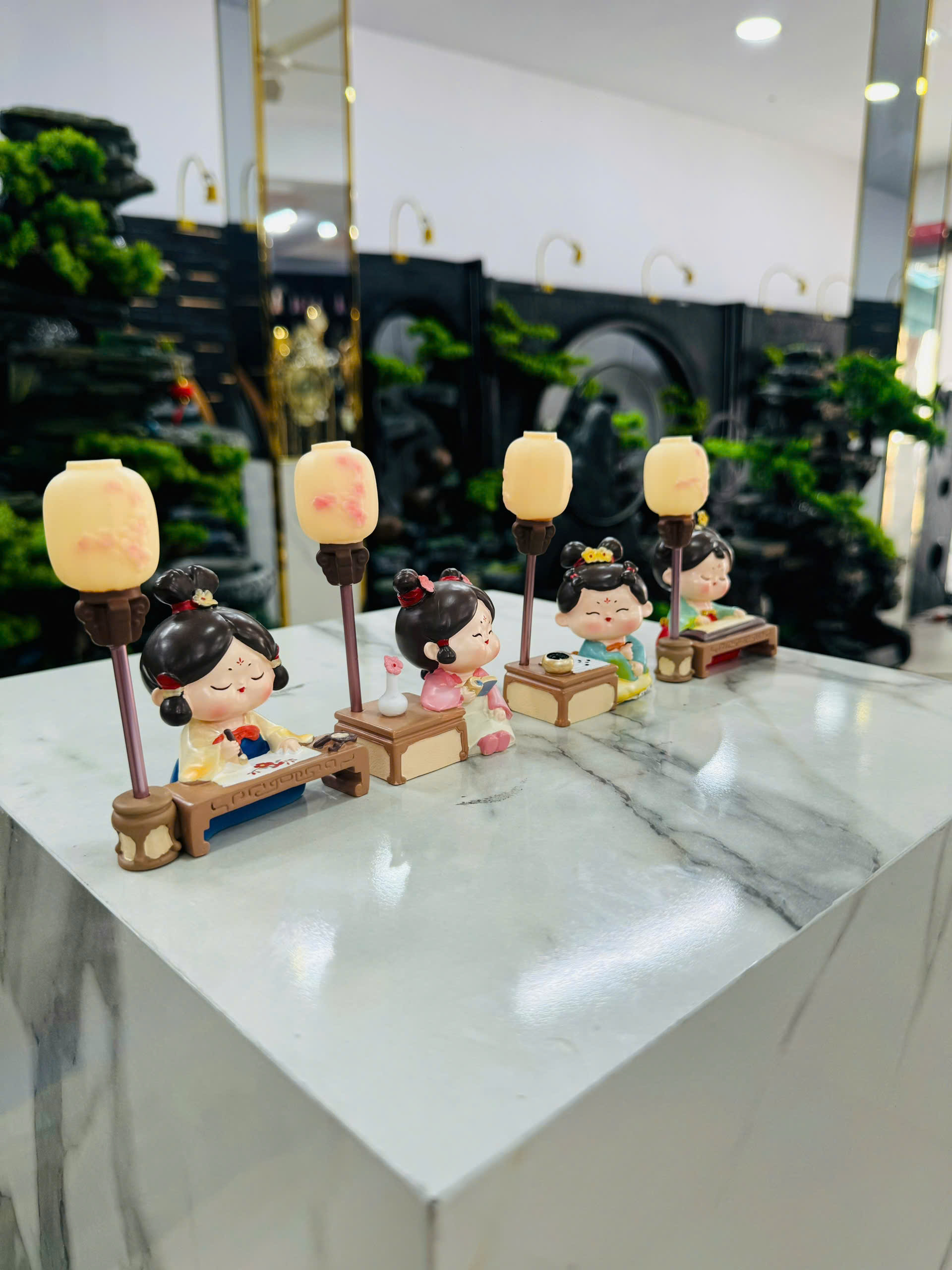 Đồ Trang Trí Tiểu Cảnh Trong Nhà Hình Con Người Model D1213-4