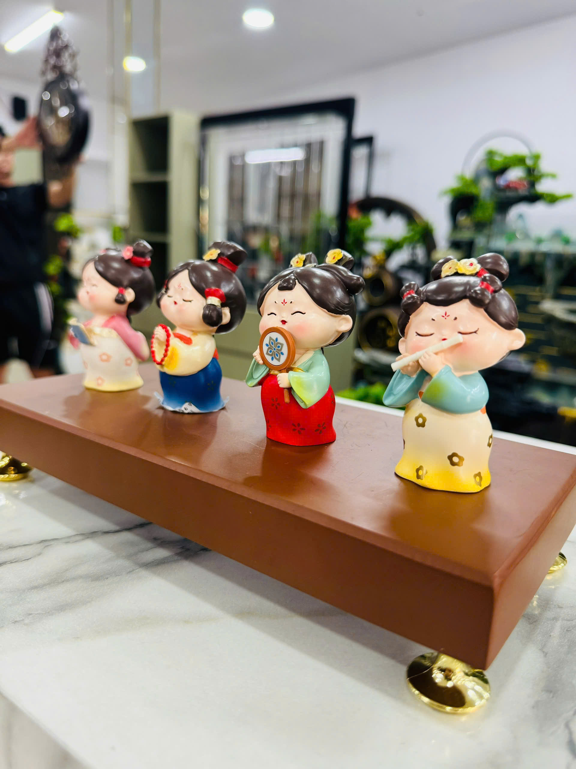 Đồ Trang Trí Tiểu Cảnh Trong Nhà Hình Con Người Model D1213-3